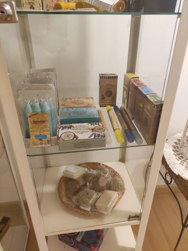 Un rincón de nuestra tienda de productos esotéricos